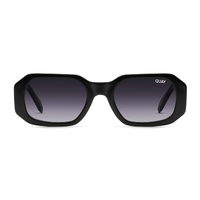 Quay Hyped Up QU-001059 Black / Smoke Lenses