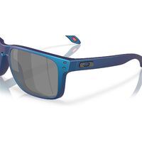 Oakley Holbrook XL OO9417-4759 Matte Cyan w Blue Colorshift / Prizm Black Polarised Lenses