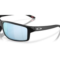 Oakley Gibston XL OO9470-0462 Matte Black / Prizm Deep Water Polarised Lenses