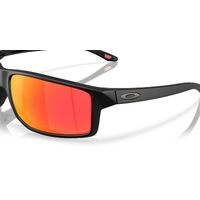 Oakley Gibston XL OO9470-0662 Matte Black / Prizm Ruby Polarised Lenses