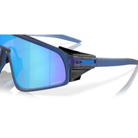 Oakley Latch Panel OO9404-0635 Matte Transparent Navy / Prizm Sapphire Lenses