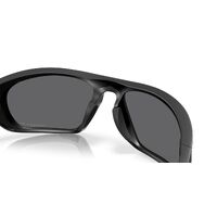 Oakley Lateralis OO9431-0160 Matte Black / Prizm Black Polarised Lenses