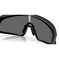 Oakley RSLV OO9484D-0149 Matte Black / Prizm Black Lenses