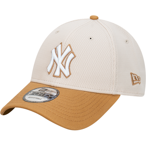 New Era New York Yankees 9Forty Dashmark 2-Tone Wheat OSFM